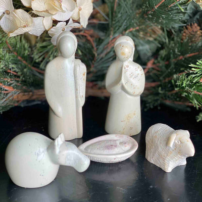 5-Piece Set - Soapstone Holy Family Nativity in Banana Fiber box